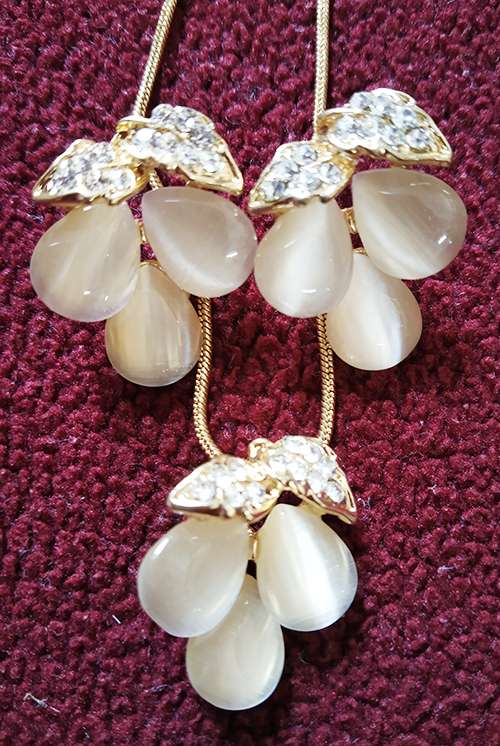 Trendilook Stylish Pearl Necklace Set Perfect for Party and Wedding - Image 4