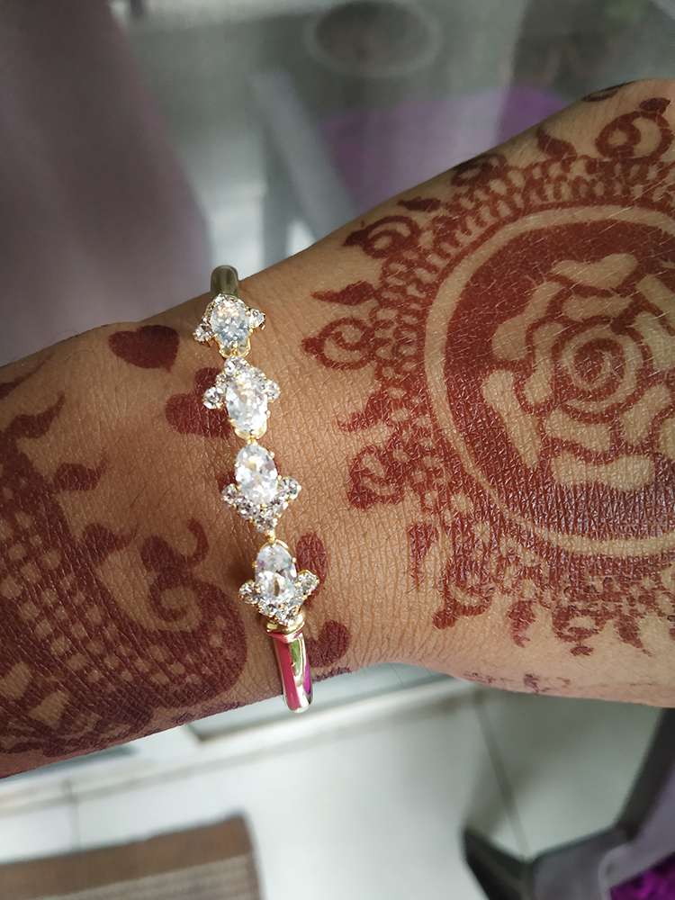 Trendilook Gold Polish Crystal Bracelet for Ladies and Girls - Image 3
