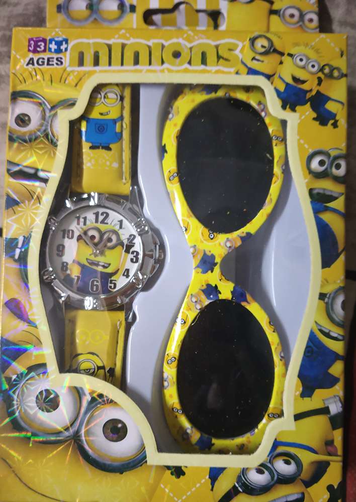 Trendilook Quartz Minions Theme Bracelet Wrist Watch and Goggle set for Kids