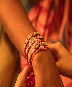 Rakhis