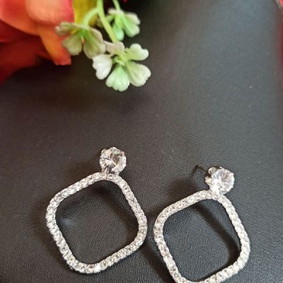 Trendilook Stone Work Drop Earring