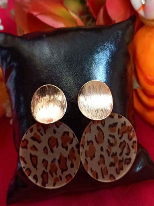 Trendilook Tiger Print Looped Fancy Earring