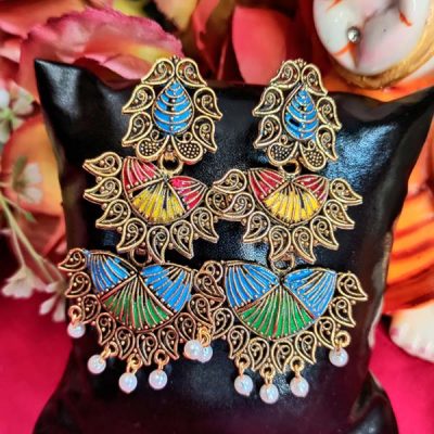 Trendilook Oxidized Gold Layered Earring