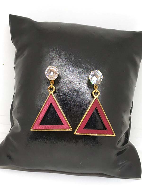 Trendilook Trangle Geometric Earring
