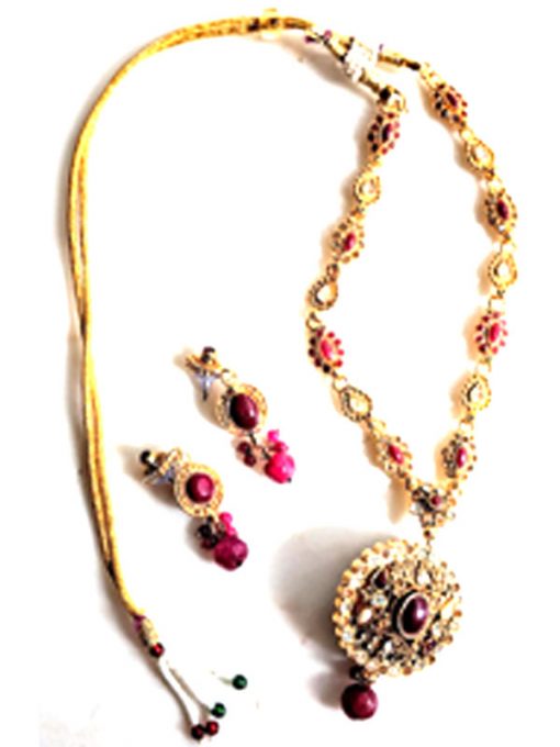 Trendilook Beautiful Maroon Color Kundan Stone Set for Ladies