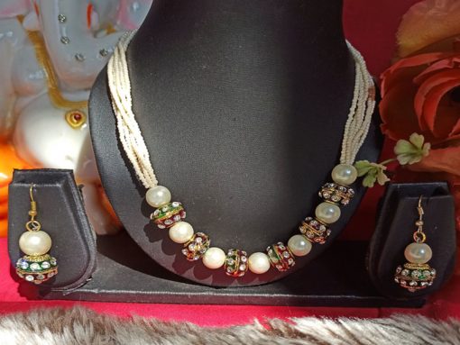 Trendilook Beautiful Green Color Stone Set for Ladies