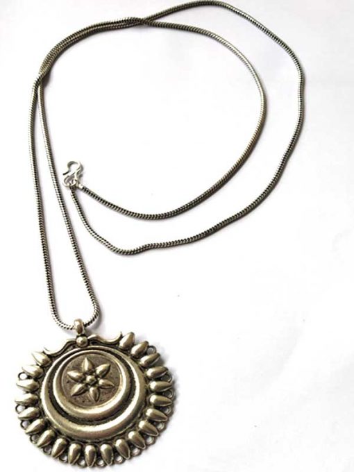 Trendilook German Silver Sunflower Neckpiece