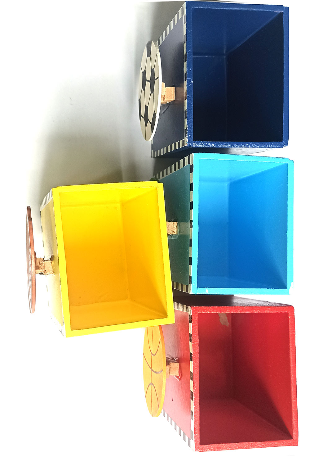 Trendilook-Square-Pen-Stand-for-Kids-Multicolor1